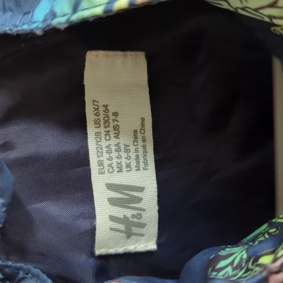 H&M marvel jacket - Picture 3 of 3